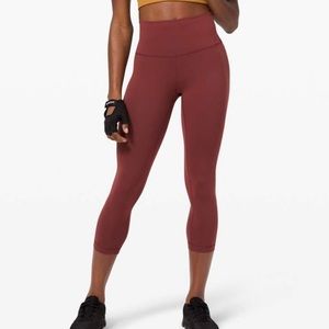 Lululemon leggings 21”
